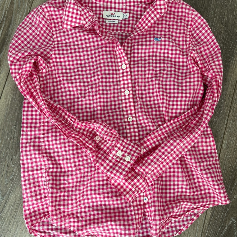 Two Size 00 Vineyard Vines Women’s Button Down Tops